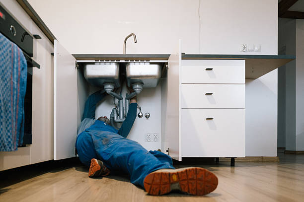 Professional Plumbing technician working in Upton, KY